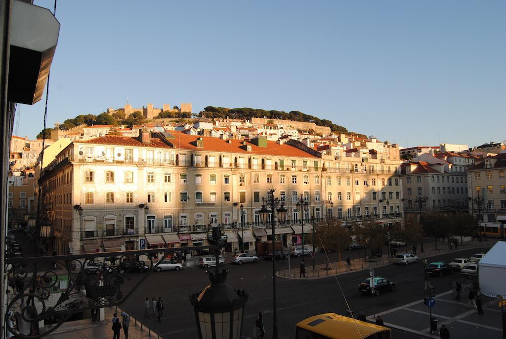 فندق Pensao Beira Minho Lisboa الغرفة الصورة